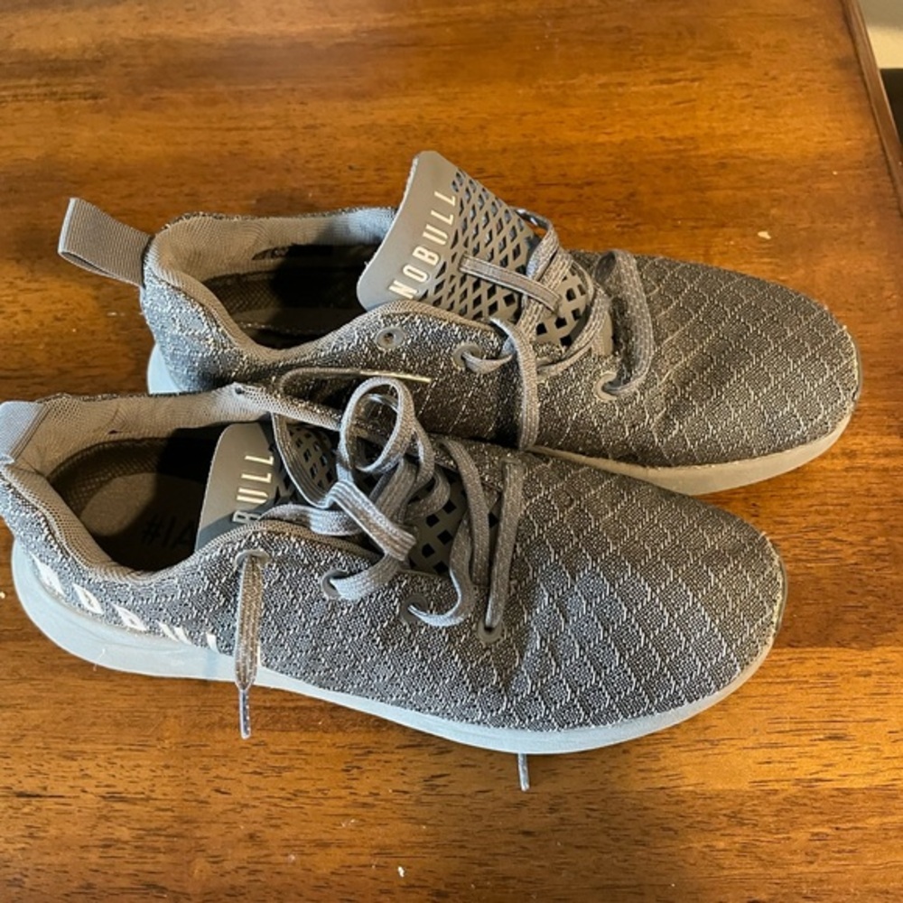 NOBULL womens Textured Gray Sneakers